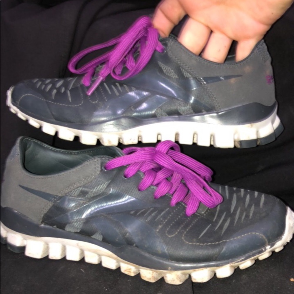 Women’s Reebok RealFlex - Picture 2 of 2